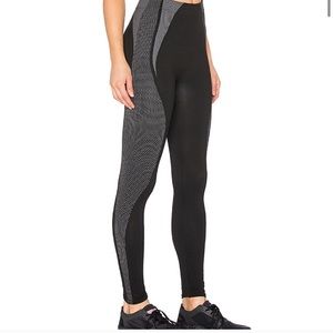 Spanx - High Rise Seamless Athletic Leggings